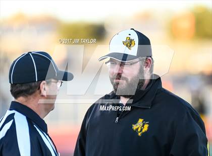 Thumbnail 1 in Tioga vs. Jonesboro (UIL 6-Man 1-A Semifinal) photogallery.