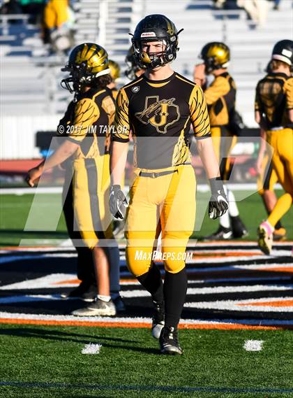 Thumbnail 1 in Tioga vs. Jonesboro (UIL 6-Man 1-A Semifinal) photogallery.
