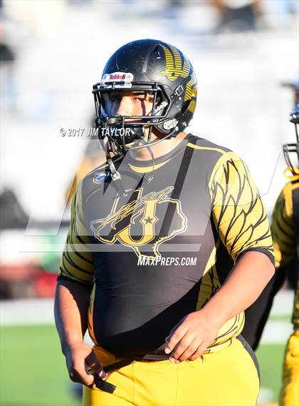 Thumbnail 2 in Tioga vs. Jonesboro (UIL 6-Man 1-A Semifinal) photogallery.