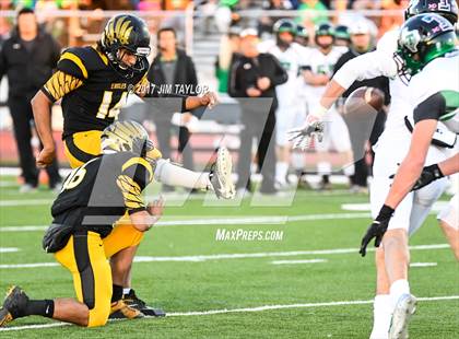Thumbnail 2 in Tioga vs. Jonesboro (UIL 6-Man 1-A Semifinal) photogallery.