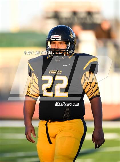 Thumbnail 3 in Tioga vs. Jonesboro (UIL 6-Man 1-A Semifinal) photogallery.