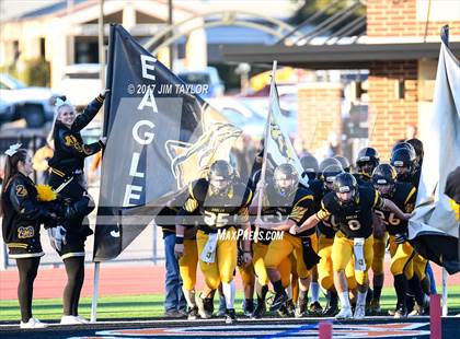 Thumbnail 3 in Tioga vs. Jonesboro (UIL 6-Man 1-A Semifinal) photogallery.