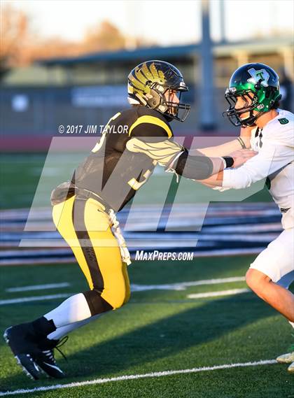 Thumbnail 1 in Tioga vs. Jonesboro (UIL 6-Man 1-A Semifinal) photogallery.