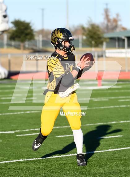 Thumbnail 3 in Tioga vs. Jonesboro (UIL 6-Man 1-A Semifinal) photogallery.