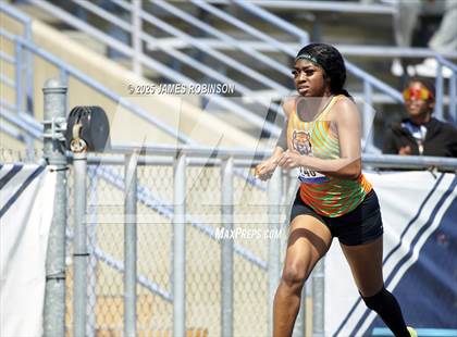 Thumbnail 1 in Bob Hayes Invitational (400m Hurdles) photogallery.