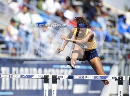 Thumbnail 1 in Bob Hayes Invitational (400m Hurdles) photogallery.