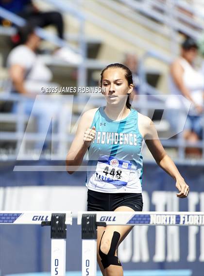 Thumbnail 2 in Bob Hayes Invitational (400m Hurdles) photogallery.