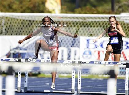 Thumbnail 3 in Bob Hayes Invitational (400m Hurdles) photogallery.