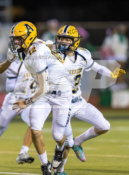 Thumbnail 2 in Aberdeen @ Tumwater photogallery.