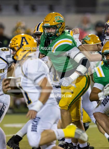 Thumbnail 1 in Aberdeen @ Tumwater photogallery.