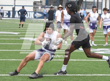 Thumbnail 2 in Centennial vs. Carlsbad (Brave 8 Invitational) photogallery.