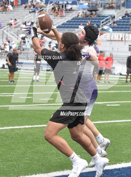 Thumbnail 1 in Centennial vs. Carlsbad (Brave 8 Invitational) photogallery.