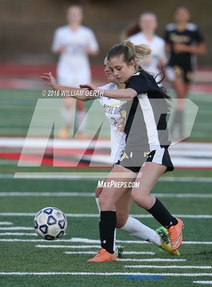 Thumbnail 1 in Notre Dame vs. Terra Nova (CIF CCS D2 Semifinal) photogallery.