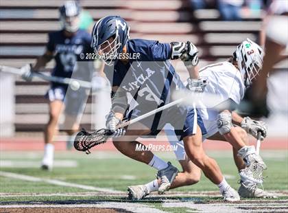 Thumbnail 2 in Loyola @ Crespi photogallery.