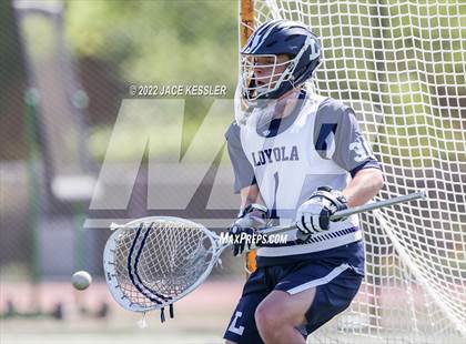 Thumbnail 1 in Loyola @ Crespi photogallery.