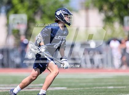 Thumbnail 3 in Loyola @ Crespi photogallery.