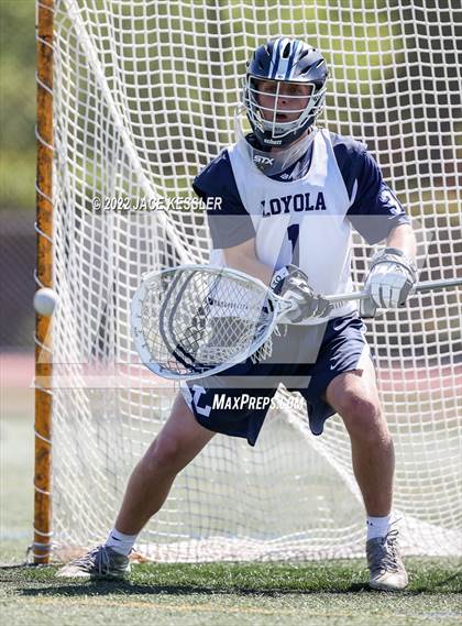 Thumbnail 2 in Loyola @ Crespi photogallery.