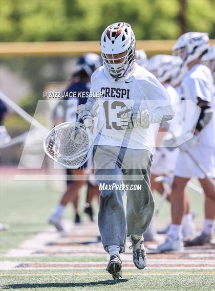 Thumbnail 1 in Loyola @ Crespi photogallery.
