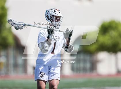 Thumbnail 3 in Loyola @ Crespi photogallery.