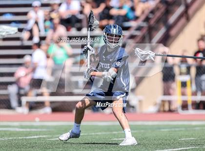 Thumbnail 3 in Loyola @ Crespi photogallery.