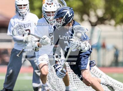 Thumbnail 3 in Loyola @ Crespi photogallery.