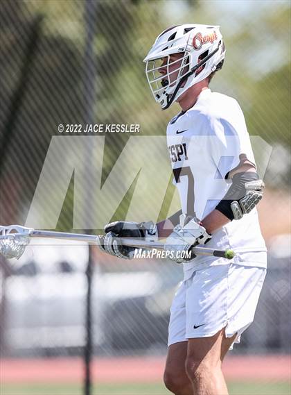 Thumbnail 3 in Loyola @ Crespi photogallery.
