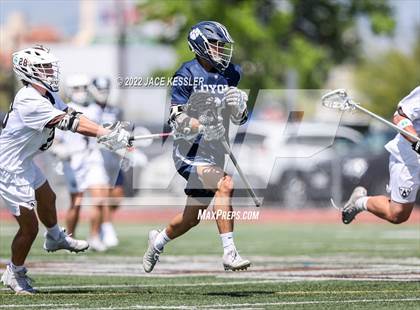 Thumbnail 2 in Loyola @ Crespi photogallery.