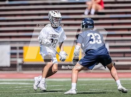 Thumbnail 2 in Loyola @ Crespi photogallery.