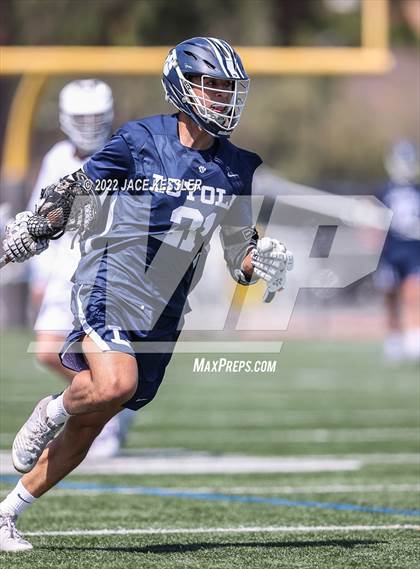 Thumbnail 3 in Loyola @ Crespi photogallery.