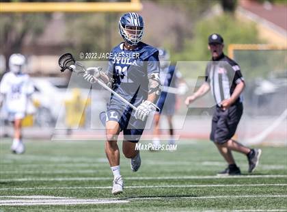 Thumbnail 2 in Loyola @ Crespi photogallery.