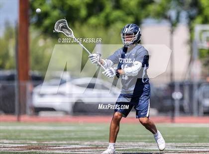 Thumbnail 3 in Loyola @ Crespi photogallery.
