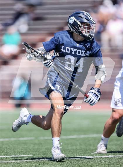 Thumbnail 1 in Loyola @ Crespi photogallery.