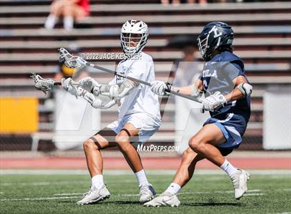 Thumbnail 1 in Loyola @ Crespi photogallery.