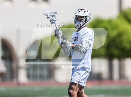 Thumbnail 1 in Loyola @ Crespi photogallery.