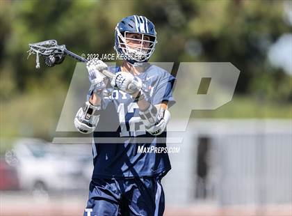 Thumbnail 2 in Loyola @ Crespi photogallery.