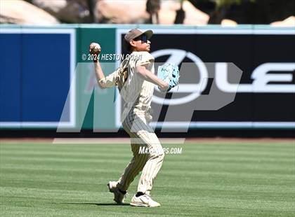 Thumbnail 2 in Don Lugo vs. Mission Viejo (Halo Classic) photogallery.