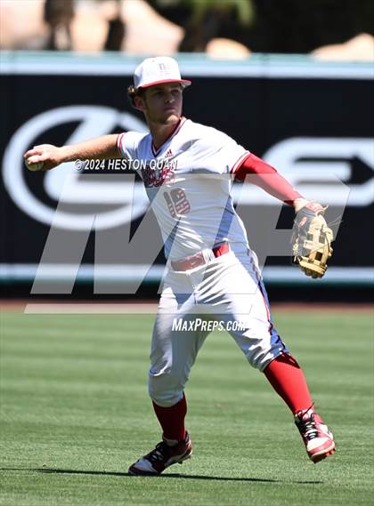 Thumbnail 2 in Don Lugo vs. Mission Viejo (Halo Classic) photogallery.