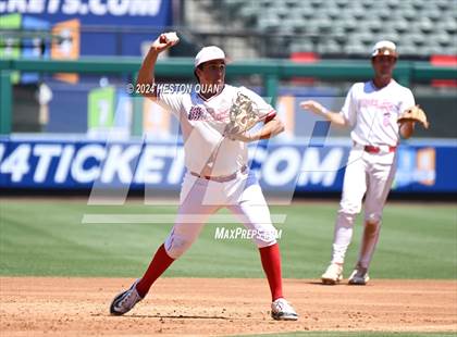 Thumbnail 1 in Don Lugo vs. Mission Viejo (Halo Classic) photogallery.