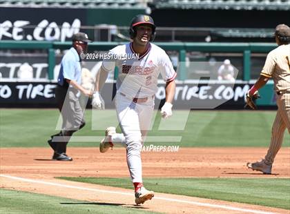 Thumbnail 2 in Don Lugo vs. Mission Viejo (Halo Classic) photogallery.