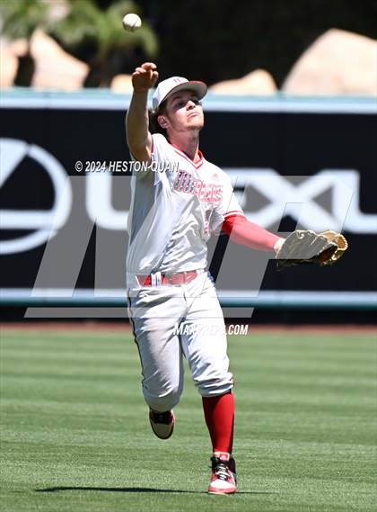 Thumbnail 1 in Don Lugo vs. Mission Viejo (Halo Classic) photogallery.