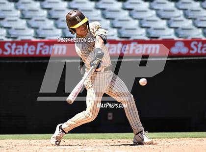 Thumbnail 2 in Don Lugo vs. Mission Viejo (Halo Classic) photogallery.