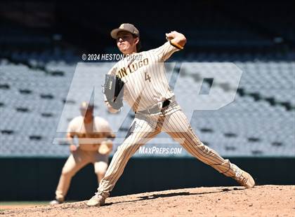 Thumbnail 1 in Don Lugo vs. Mission Viejo (Halo Classic) photogallery.