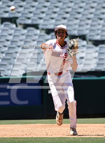 Thumbnail 3 in Don Lugo vs. Mission Viejo (Halo Classic) photogallery.