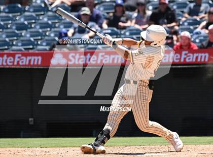 Thumbnail 2 in Don Lugo vs. Mission Viejo (Halo Classic) photogallery.