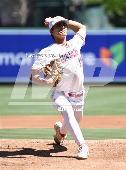 Thumbnail 1 in Don Lugo vs. Mission Viejo (Halo Classic) photogallery.