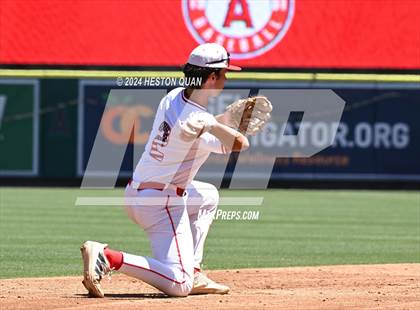 Thumbnail 3 in Don Lugo vs. Mission Viejo (Halo Classic) photogallery.