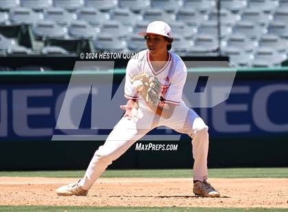 Thumbnail 2 in Don Lugo vs. Mission Viejo (Halo Classic) photogallery.