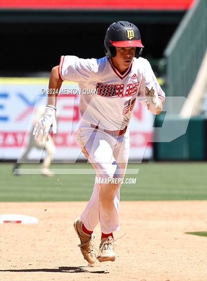 Thumbnail 1 in Don Lugo vs. Mission Viejo (Halo Classic) photogallery.