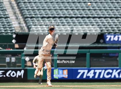 Thumbnail 3 in Don Lugo vs. Mission Viejo (Halo Classic) photogallery.
