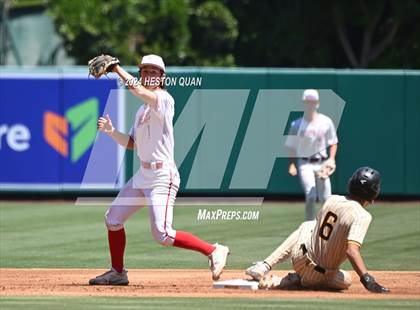 Thumbnail 2 in Don Lugo vs. Mission Viejo (Halo Classic) photogallery.